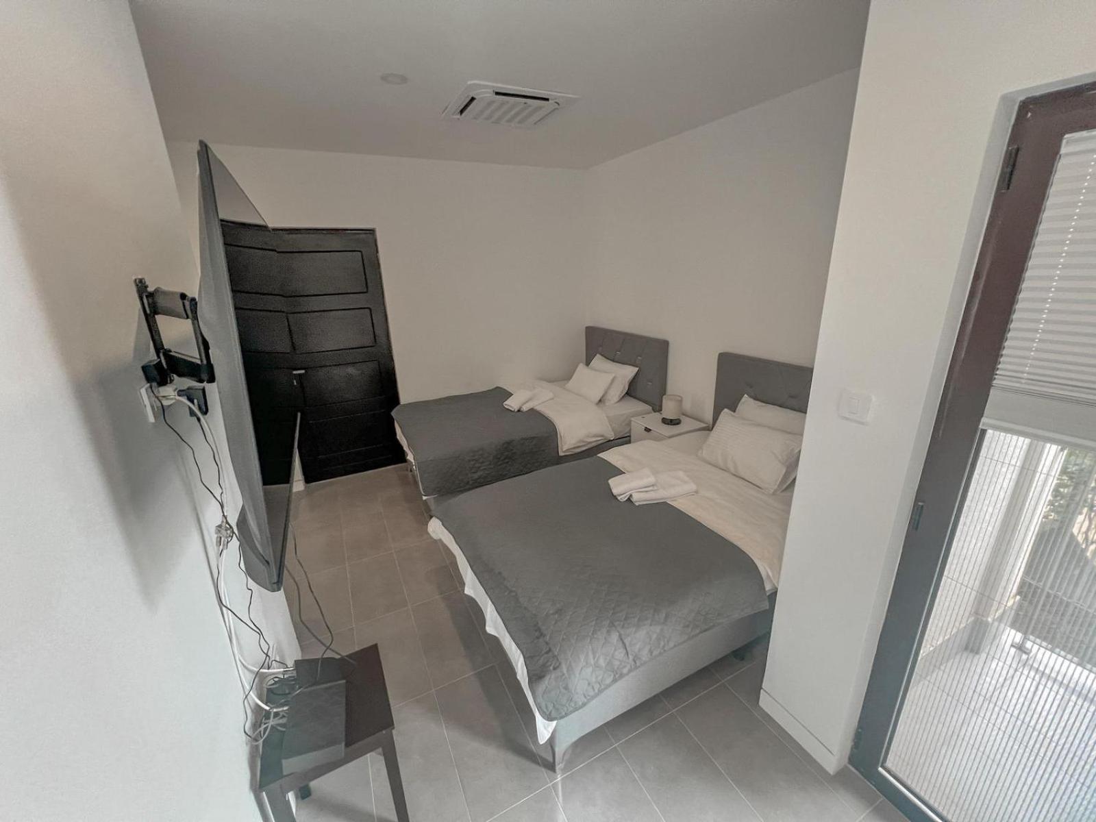 Absolute Adriatic Appartement Kotor Buitenkant foto
